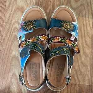 L’Artiste Women's Platform Sandal